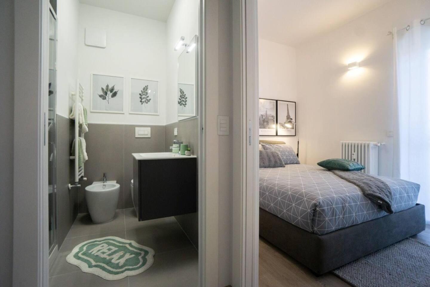 Splendido Dpto Con 2 Letti E 2 Bagni Ad Asti Italy Apartamento Exterior foto